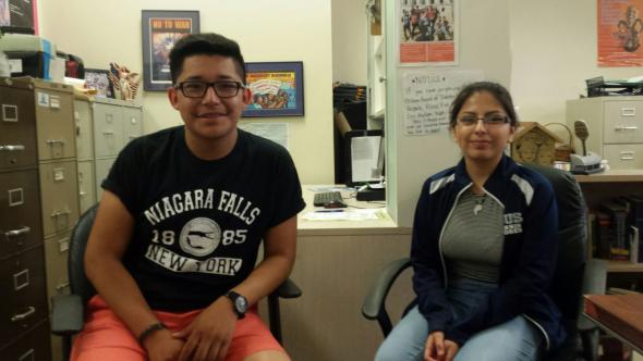 Hija de padres indocumentados manda mensaje a Trump