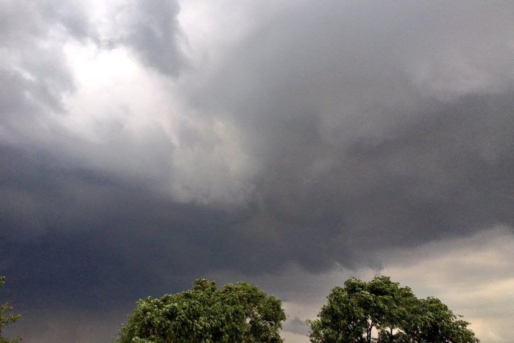 Desbordamiento de aguas negras provoca inundaciones en Tultitlán - lluvias-coacalco-4-1024x683