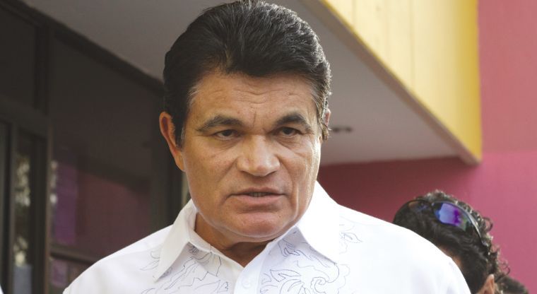 Roban camioneta a hermana del gobernador de Sinaloa