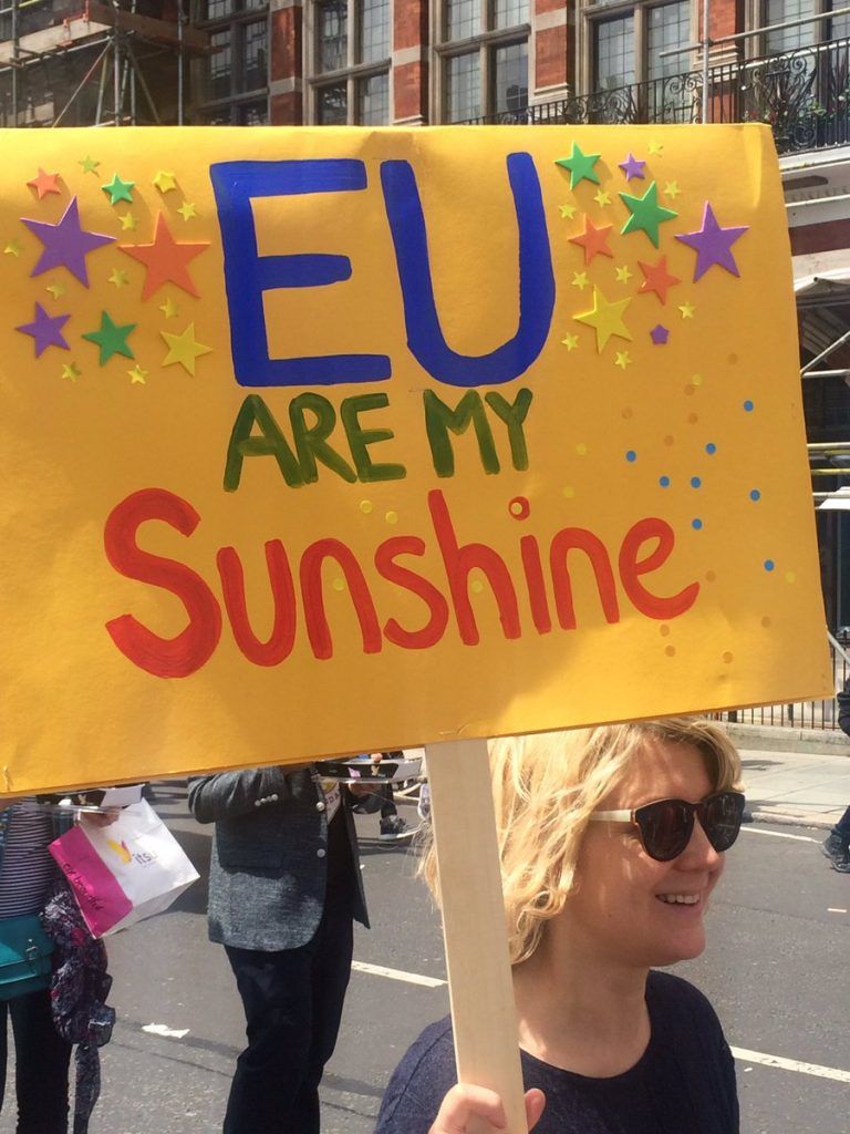 Miles de británicos protestan contra el 'Brexit' - marcha-por-europa-5-768x1024