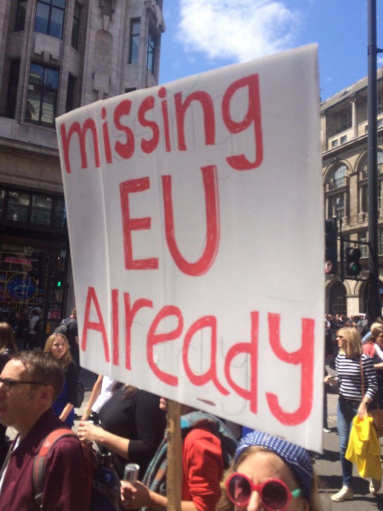 Miles de británicos protestan contra el 'Brexit' - marcha-por-europa-7-768x1024