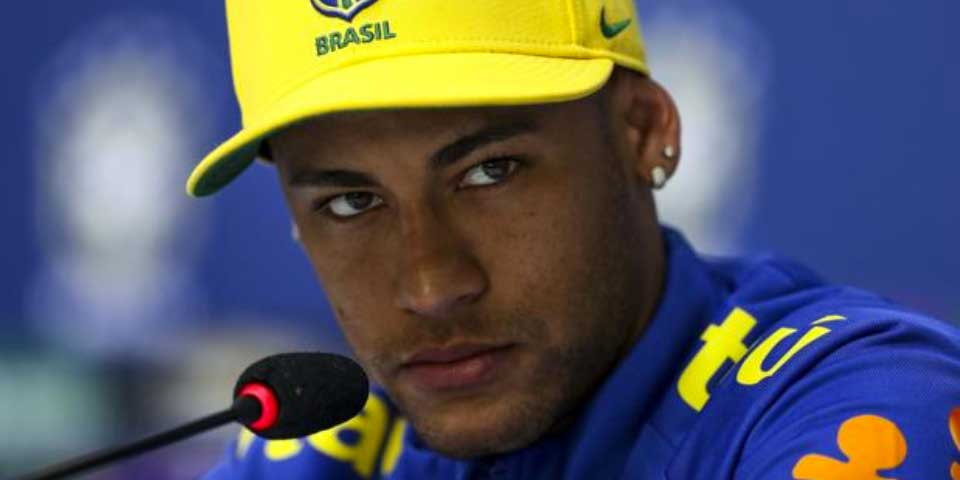 Neymar no es convocado para jugar con Brasil Neymar no es convocado para jugar con Brasil