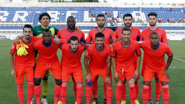 Ochoa debuta con el Granada en empate cero