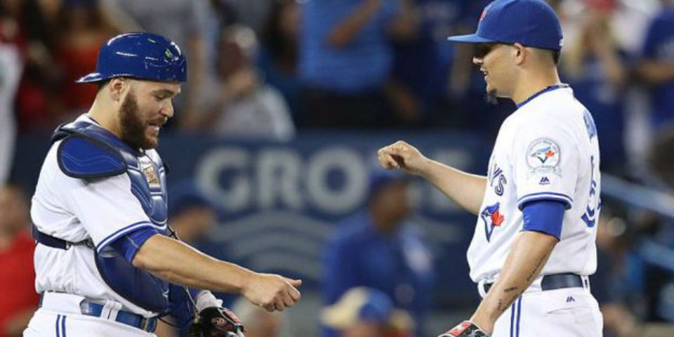 Roberto Osuna llega a 21 salvamentos con Toronto