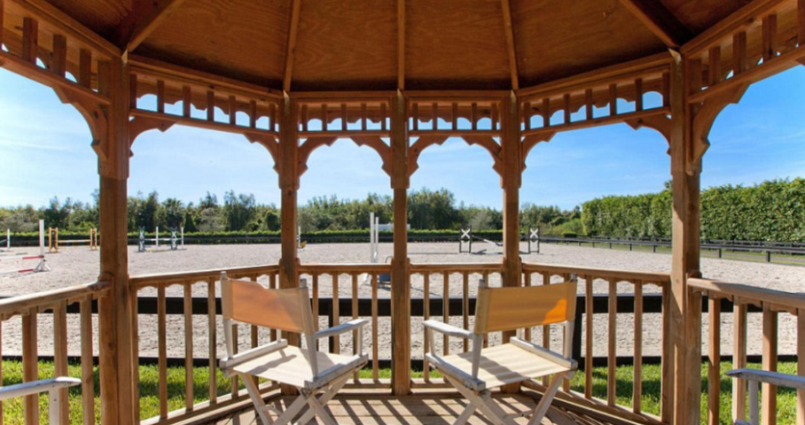 La nueva competencia entre las familias Gates y Jobs - pista-quisco