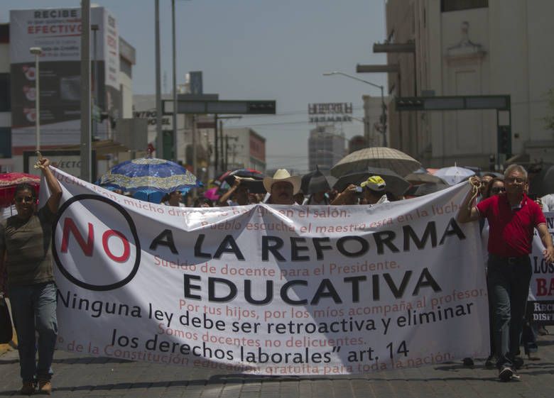 "No se puede derogar la reforma educativa. Se debe revisar": AMLO - reforma-educativa
