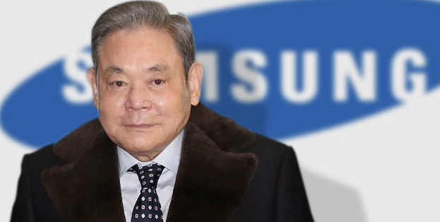 Investigan a presidente de Samsung por contratar prostitutas