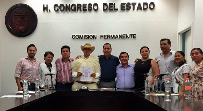 Entregan bastón de mando a nuevo alcalde de San Juan Chamula - san-juan-chamula