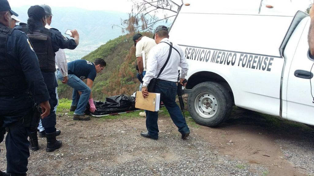 Encuentran cádaver de maestro de Ayotzinapa - semefomaestrotixtla-1024x576