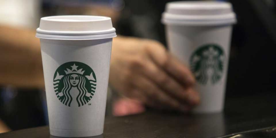 Starbucks aumenta precios de varios productos en EE.UU.