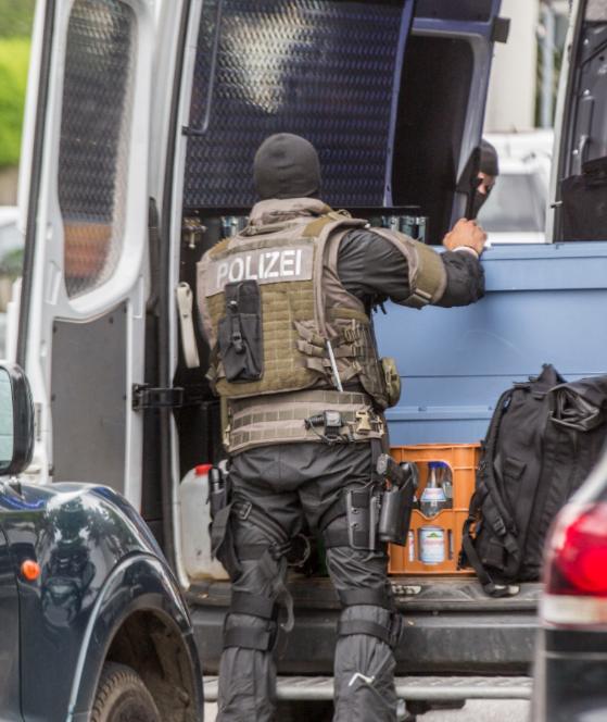 Movilización en Stuttgart por toma de rehenes - stuttgart-2