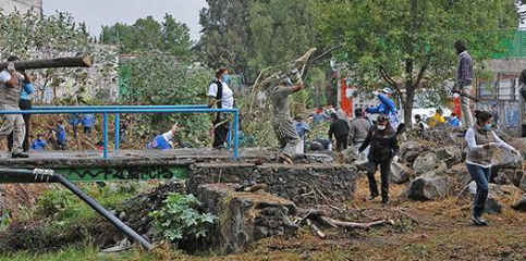 Vecinos y delegada de Tlalpan hacen limpieza en Río San Buenaventura