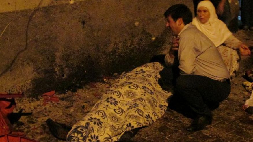 El ataque suicida contra una boda en Turquía fue realizado por un niño - 1471728648764