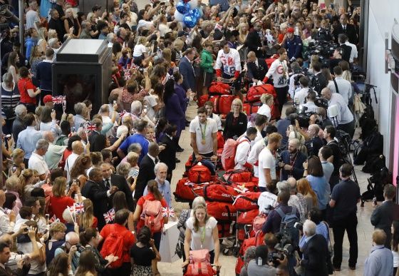 La última misión de los atletas británicos de Río: encontrar su maleta - 1472031237_846744_1472032405_sumario_normal