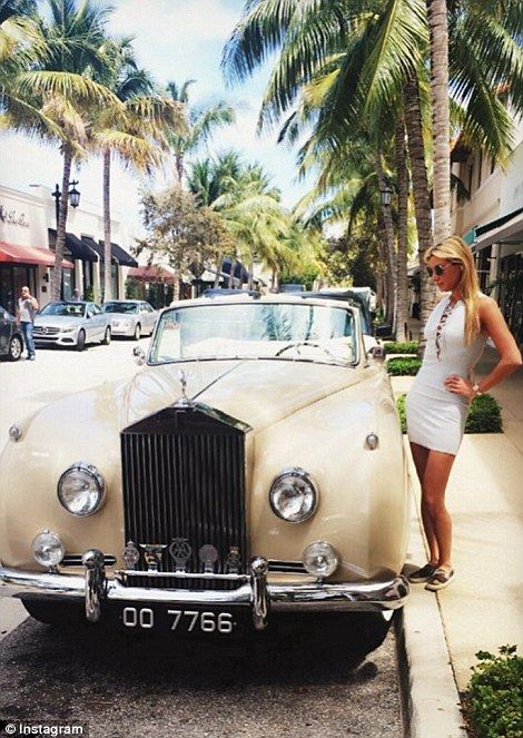 La vida de los niños ricos de Instagram - 35AF391600000578-0-image-a-26_1466951607341