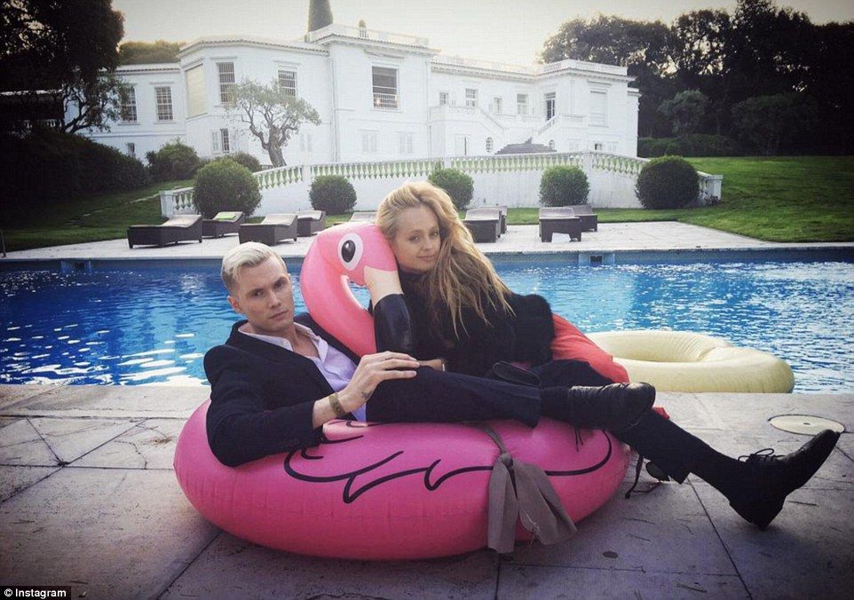 La vida de los niños ricos de Instagram - 35AFE4CE00000578-3660864-image-m-55_1466954313889