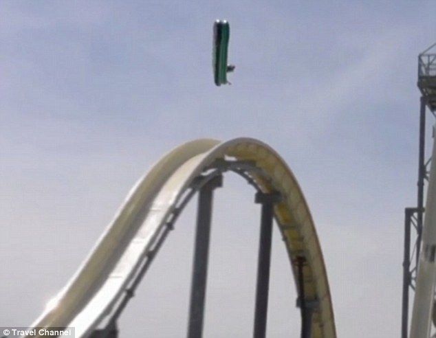 Video: tobogán más alto del mundo presentó fallas desde las pruebas - 3713C02900000578-3733302-image-a-27_1470843235291