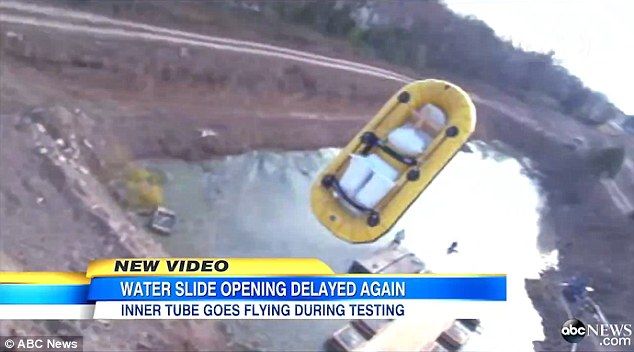 Video: tobogán más alto del mundo presentó fallas desde las pruebas - 3713D4B500000578-3733302-image-a-14_1470842511805