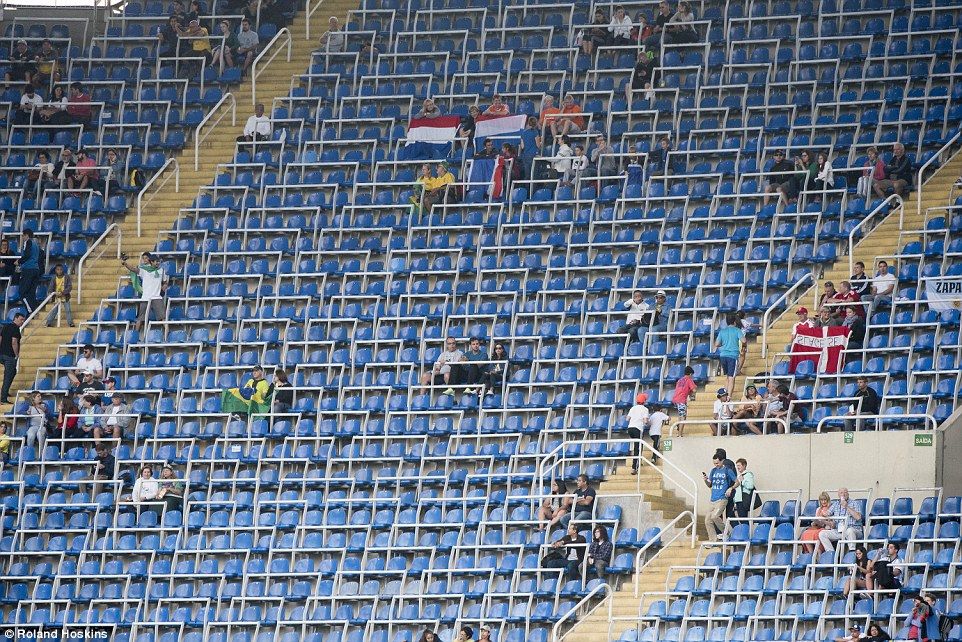 Siguen los estadios vacíos en Río pese a inicio de atletismo - 37275BB700000578-0-image-a-10_1471009453300