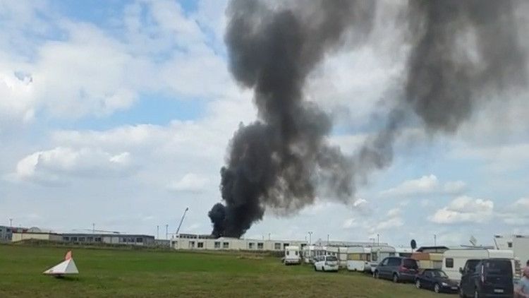 Video: se incendia centro de refugiados en Alemania