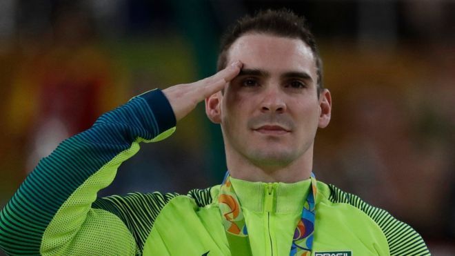 Trabajos inesperados que tienen algunos atletas - 90855230_8a30c1b3-a41b-429c-a144-b2a230928663