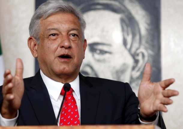 Critica AMLO al ITAM y desata críticas