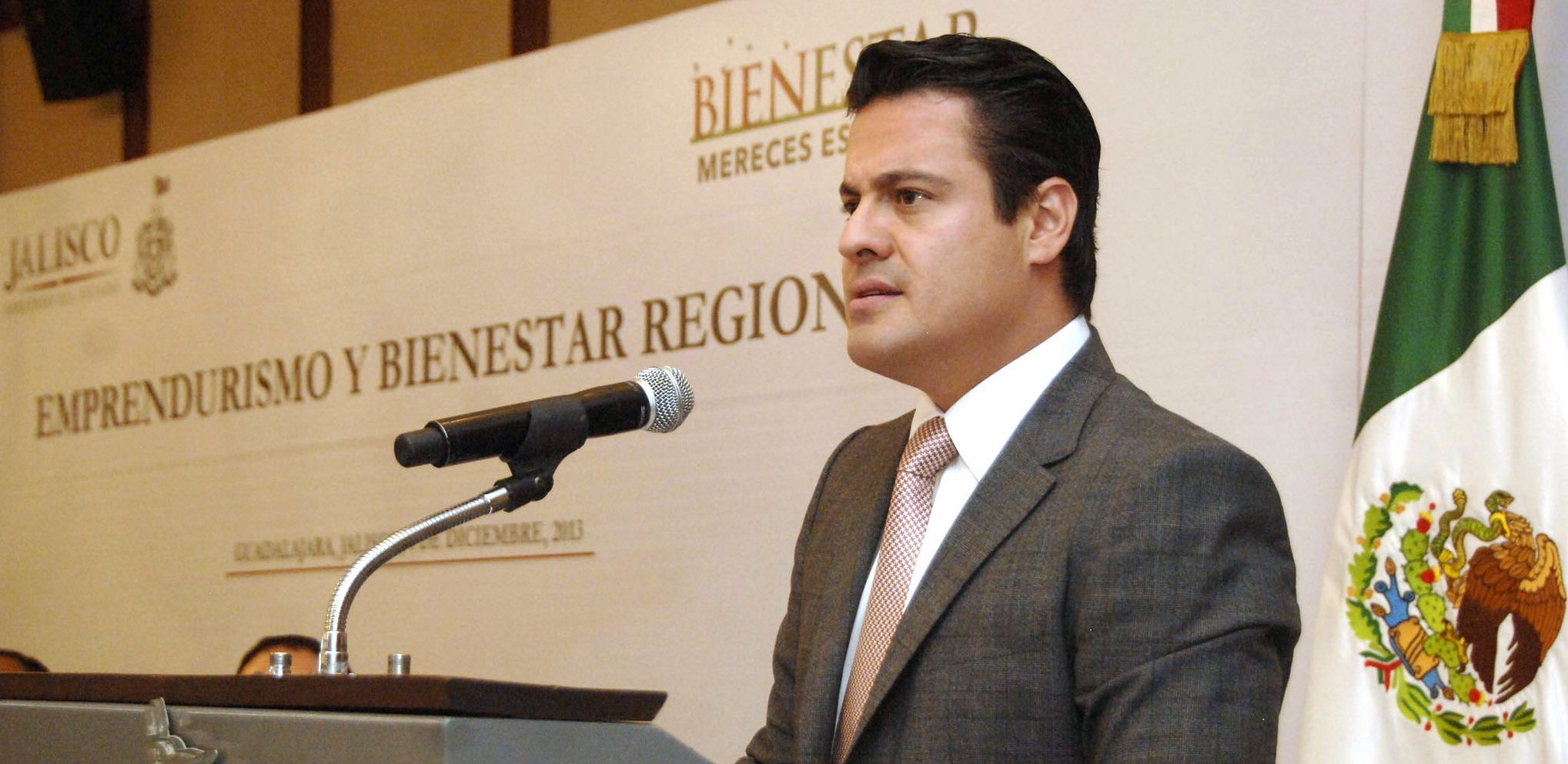Situación en Puerto Vallarta es estable: gobernador de Jalisco