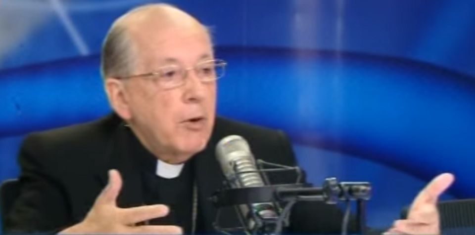 “La mujer se pone en un escaparate provocando”: cardenal peruano