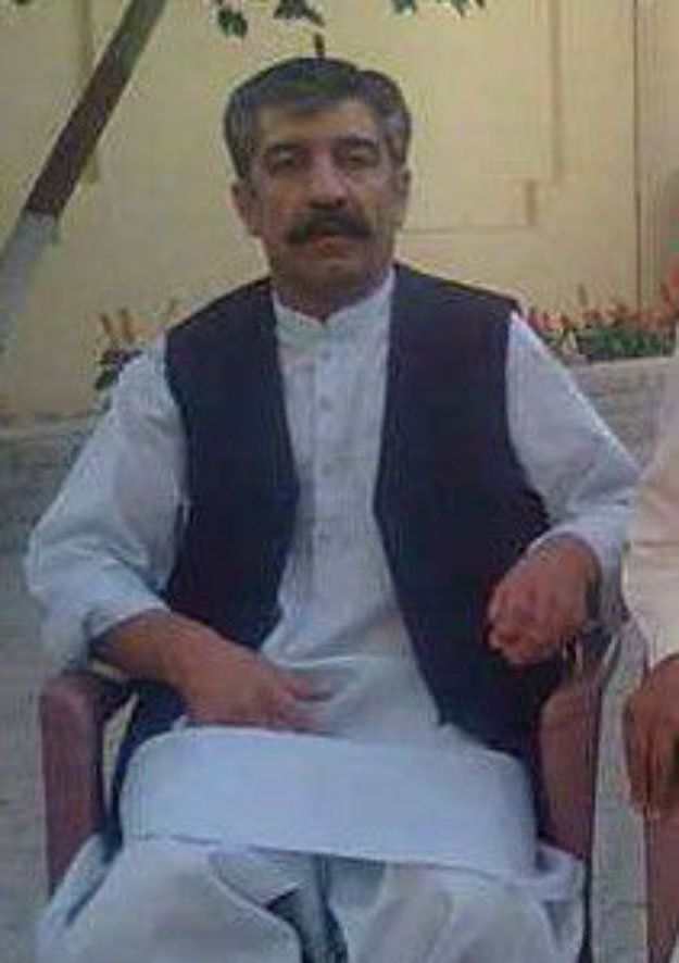 Ataque suicida en Pakistán deja al menos 63 muertos - Bilal-Kasi-Express