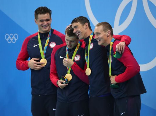 Michael Phelps gana oro en relevo - Captura-de-pantalla-2016-08-08-a-las-7.07.22-a.m.