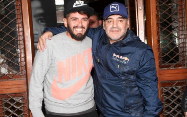 Maradona ya tiene 5 hijos reconocidos - Captura-de-pantalla-2016-08-26-a-las-13.43.33