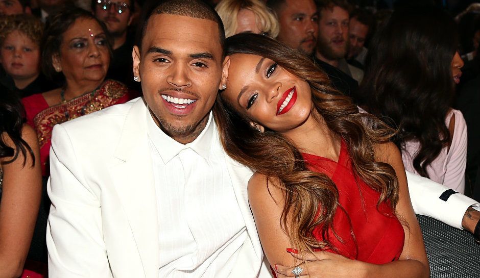Arrestan a Chris Brown tras larga negociación - Chris-Brown-and-Rihanna-940x545