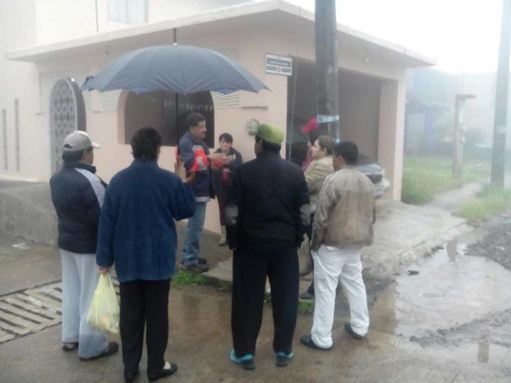 Suman tres muertos por paso de Earl - Earl-Derrumbe-6-1024x768