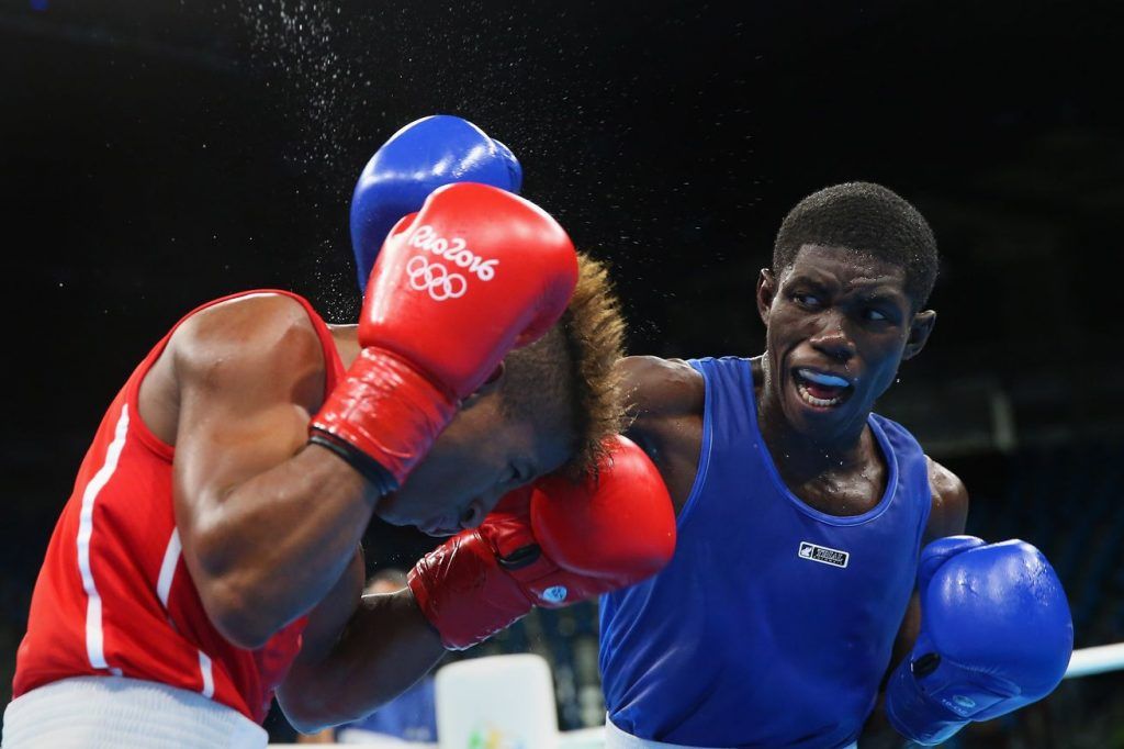 El medallista colombiano que pide perdón a Dios después de cada pelea - GettyImages-588694690.0-1024x682