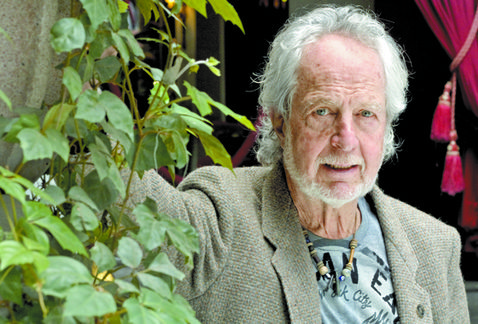 Ingresa al Reclusorio Sur el actor Hugo Stiglitz por fraude a televisora - Hugo_Stiglitz-Robinson_Crusoe_Acapulco-John_Wayne-Frank_Sinatra-Eugenio_Derbez-Durazo_MILIMA20140830_0155_8