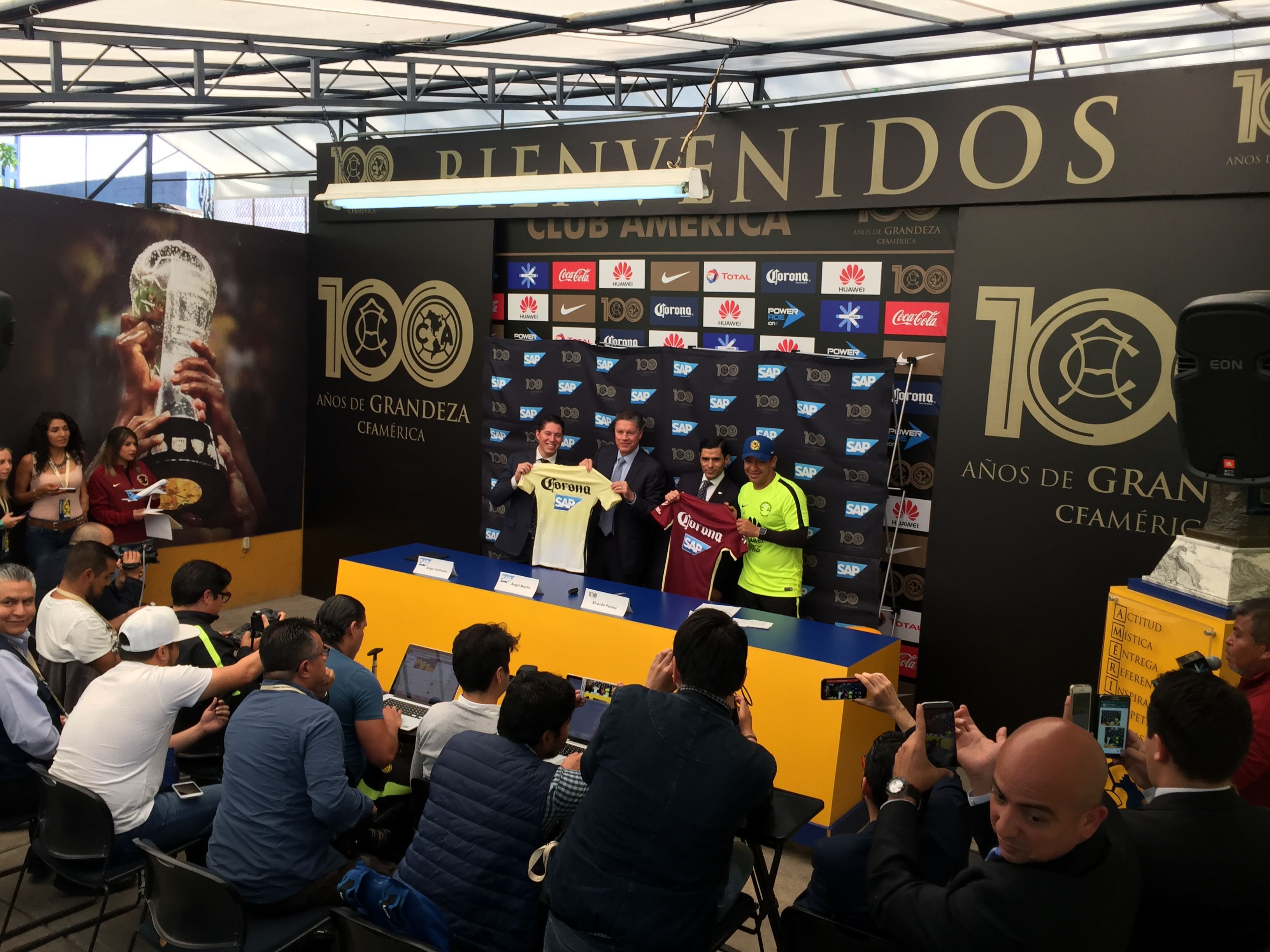 Las Águilas volarán en la nube