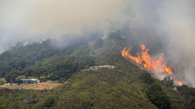 Cableado de jacuzzi provocó incendio forestal de California Cableado de jacuzzi provocó incendio forestal de California