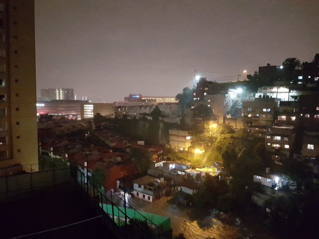 Fuertes lluvias azotan a la Ciudad de México - Interlomas-2-1024x768