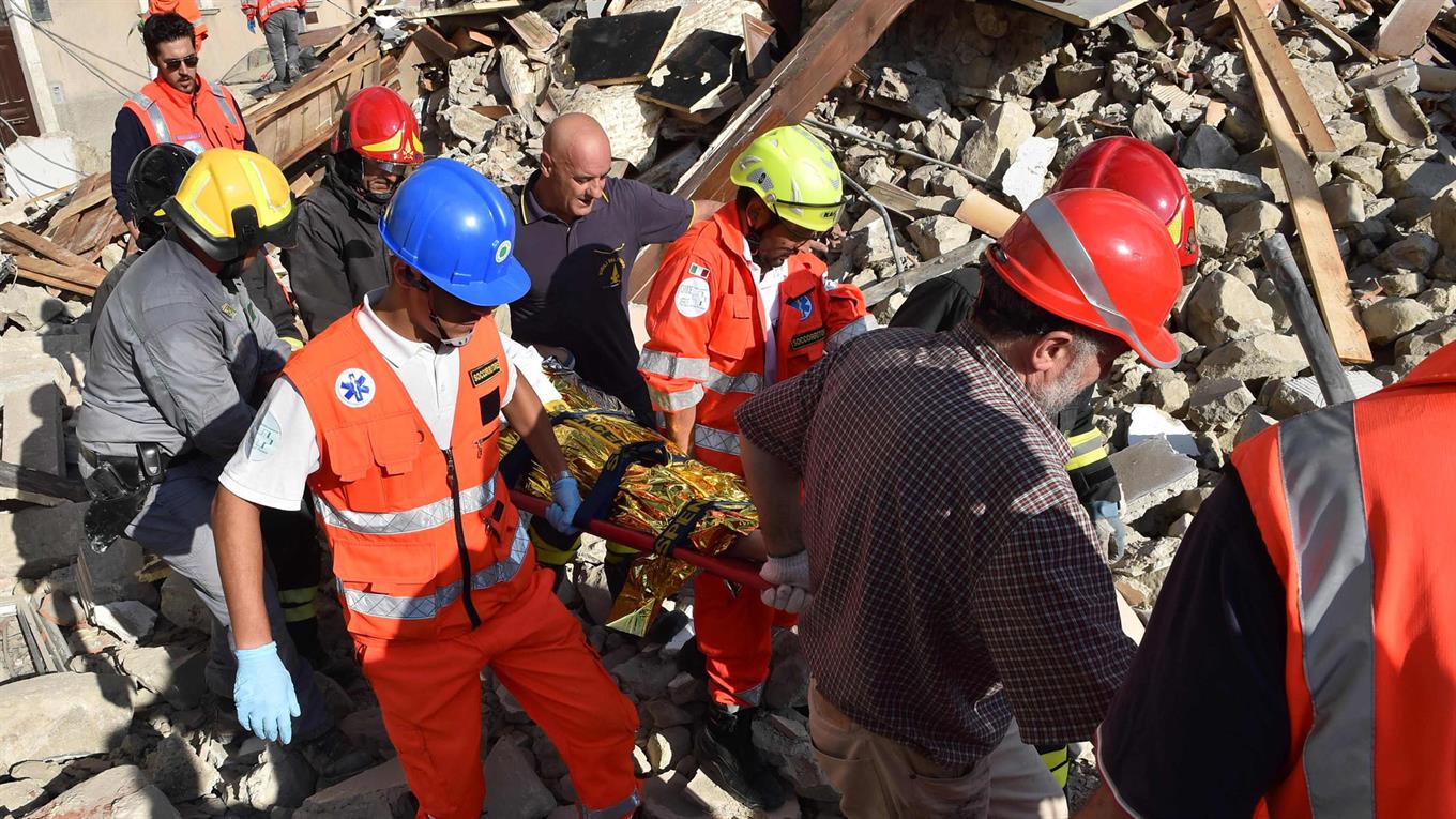 Sube a 250 número de muertos por terremoto en Italia - Italia-AFP