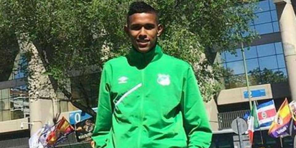 Muere futbolista colombiano por accidente de auto