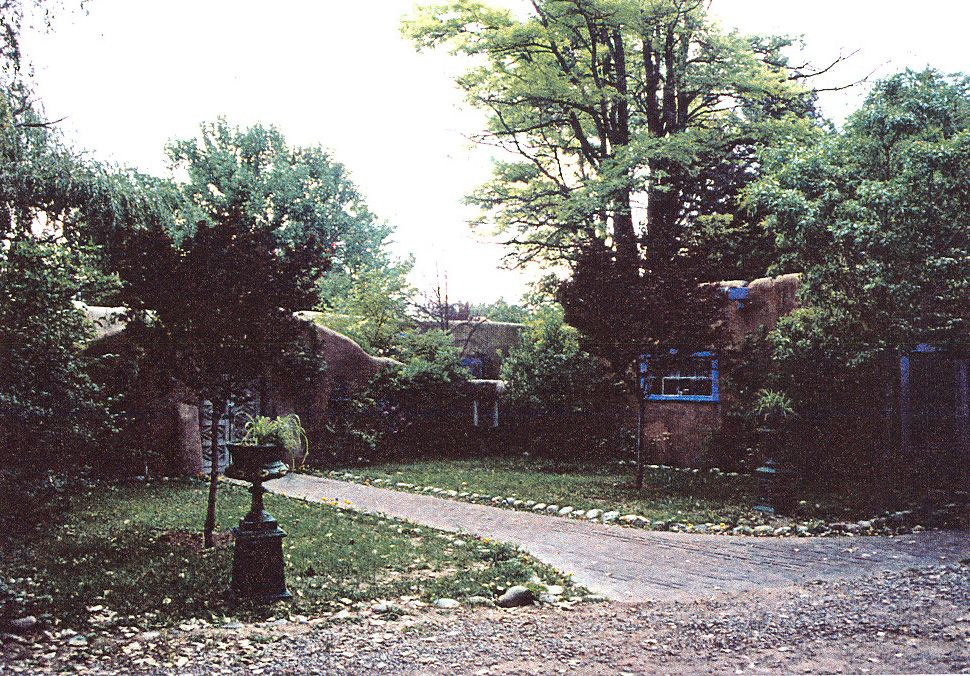 Juan Gabriel no pudo concretar venta de propiedad en EE.UU.