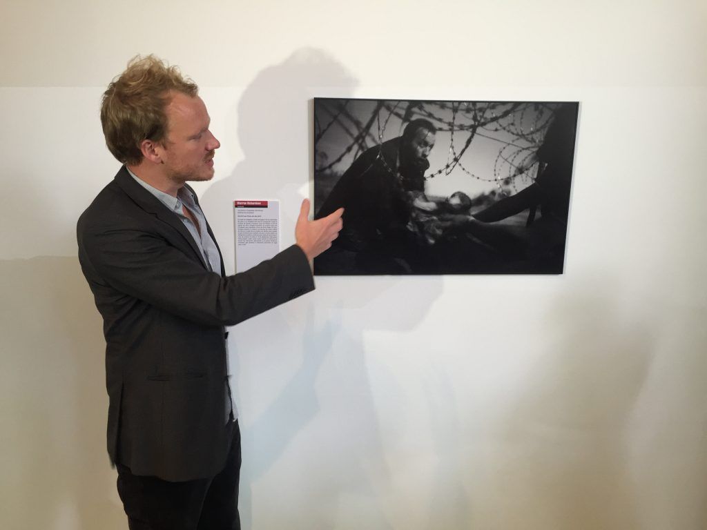 Exhiben en la CDMX las mejores fotografías periodísticas del mundo - Laurens-Korteweg-curador-de-World-Press-Photo-1024x768