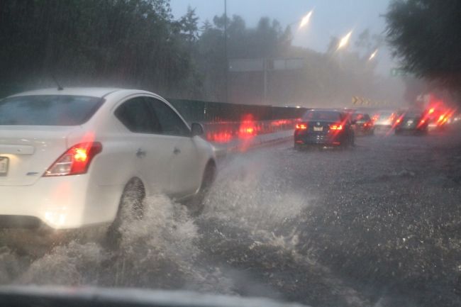 Encharcamientos afectan circulación en la Ciudad de México - Lluvias-Notimex-2