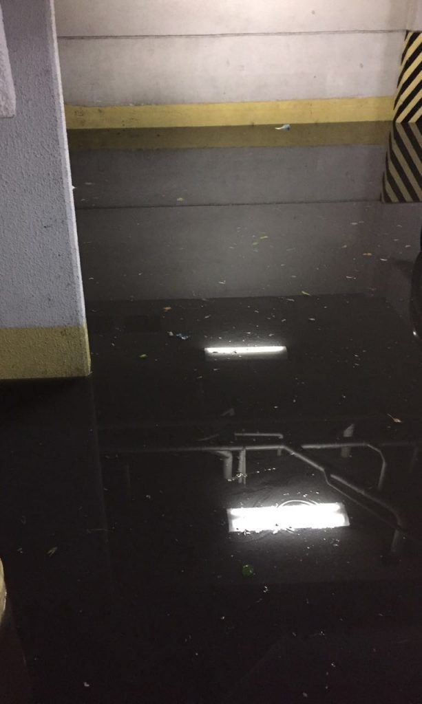 Encharcamientos afectan circulación en la Ciudad de México - Lluvias-Nápoles-Jaquie-de-Oliveira-613x1024