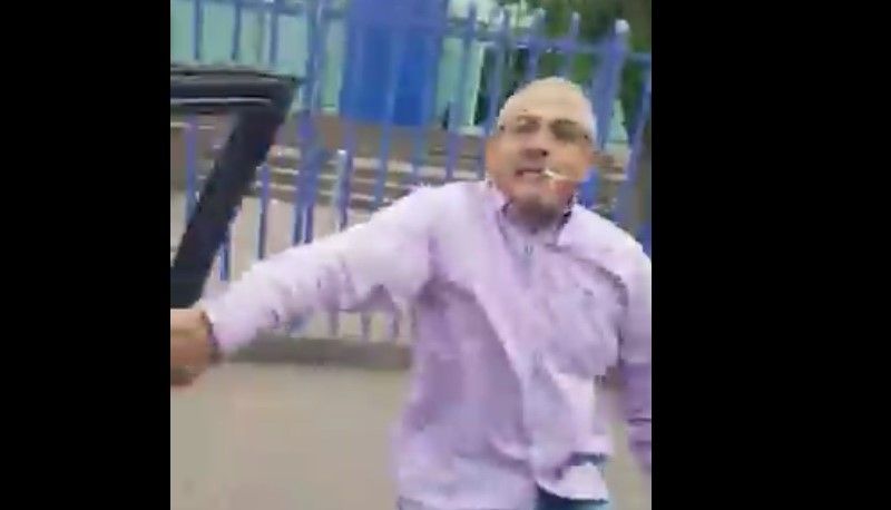 Video: conductor de Uber agrede a pasajero