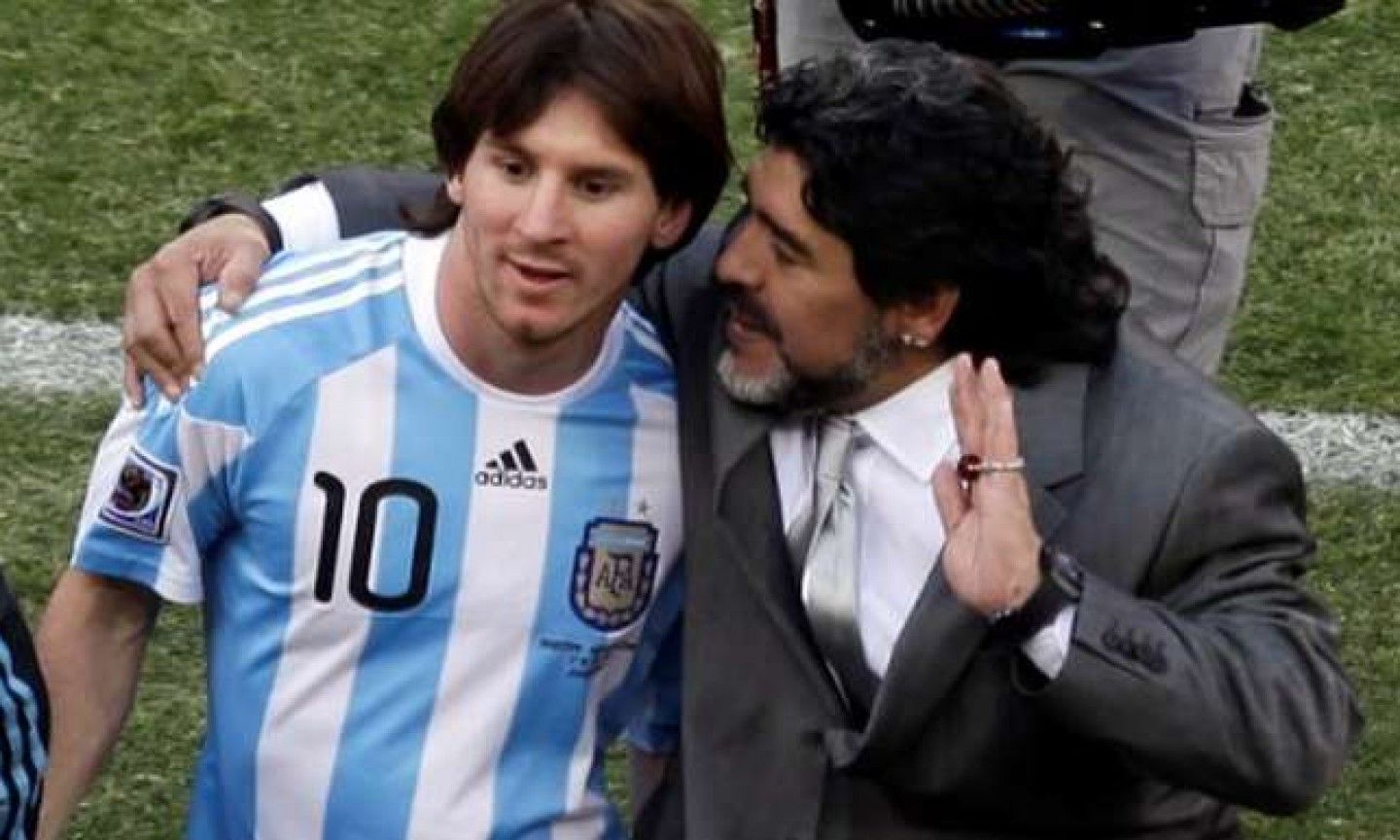 No sé si fue un montaje retiro de Messi: Maradona - Maradona-Messi