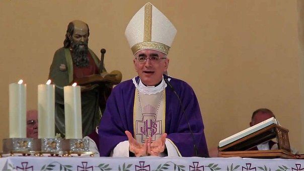 Obispo amenaza con denunciar y prohibir Pokémon GO - Monsenor-Antonio-Stagliano