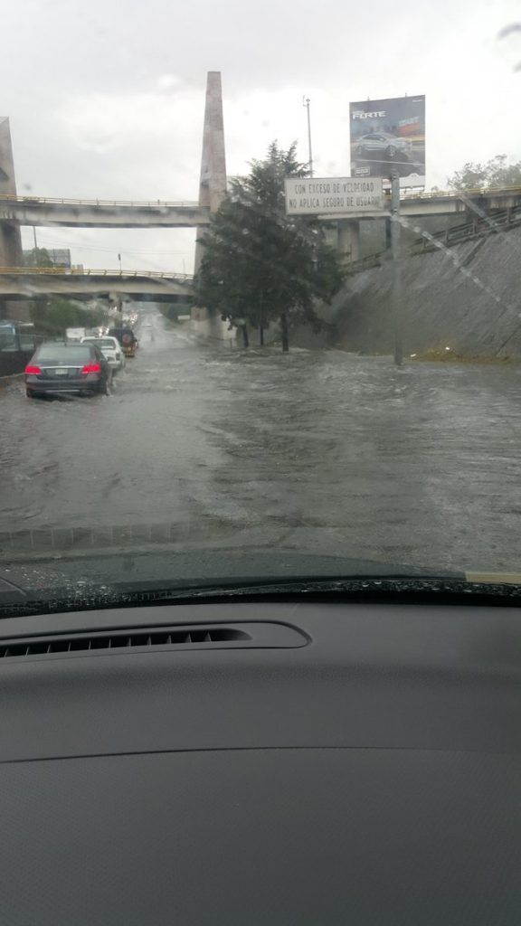 Se inunda la México-Toluca - México-toluca-576x1024