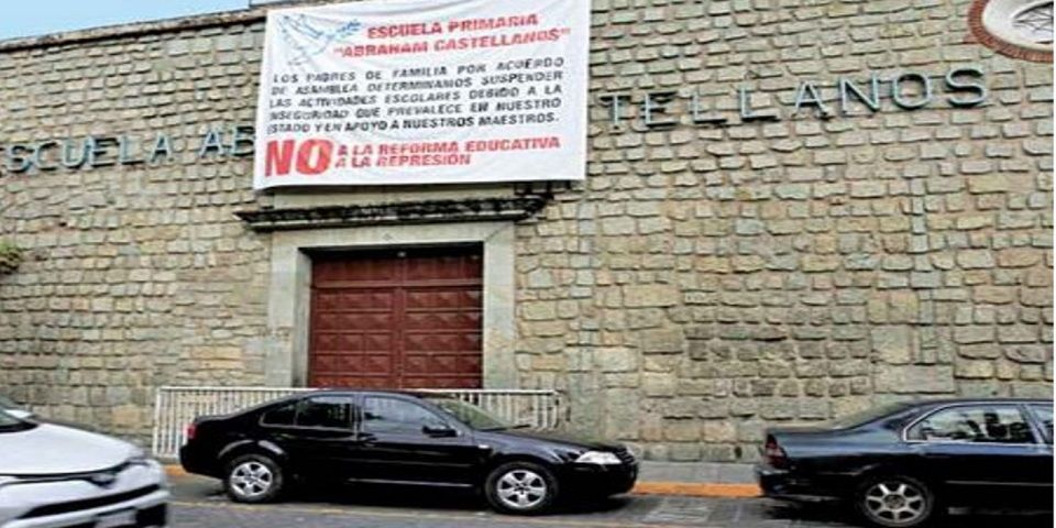 Alistan padres de familia en Oaxaca movimiento antiparo