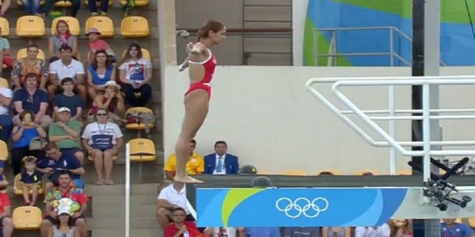 Paola Espinosa no cumple expectativas y se va sin medalla